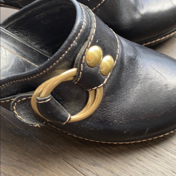 Coach leather mules with gold hardware - Picture 3 of 8